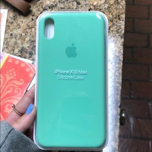 iphone xs max silicone apple case